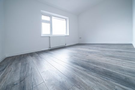 Room in a Shared House, Shroffold Road, BR1 - Photo 4