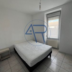 Location Appartement 2 pièces 26m² LEMPDES SUR ALLAGNON 43410 - Photo 2