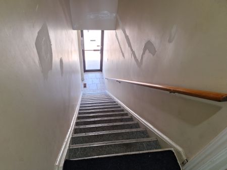For Lease - 708 Wilson Avenue Unit# 2, Toronto, Ontario - Photo 3