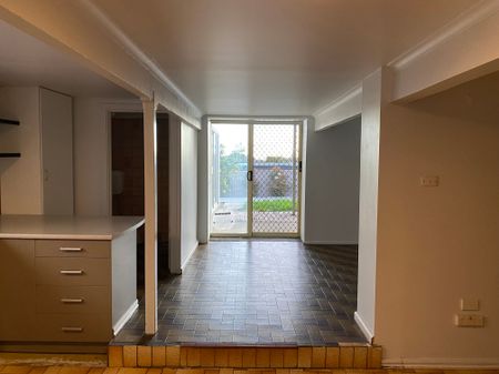 Thomastown - Photo 3