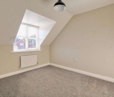 Fletchers Row, Main Street, Long Riston, HU11 - Photo 6