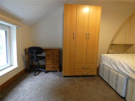 5 bedroom terraced house to rent - Photo 5