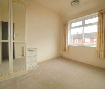 3 Bedroom End Terrace To Let - Photo 3