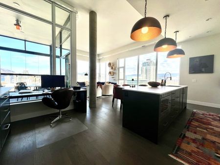 Executive Penthouse at Ella - Photo 5