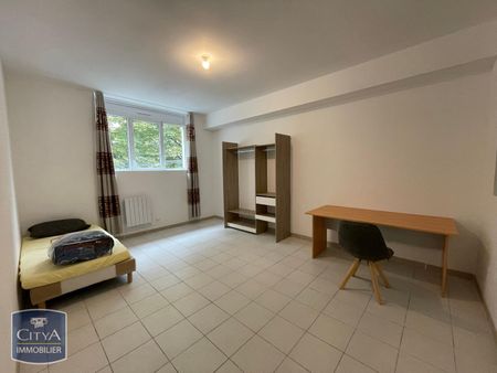 Location Appartement 4 pièces 71m² LE MANS 72000 - Photo 3