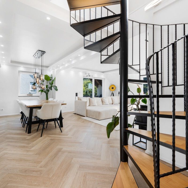 Welc(H)ome® by RIDA FLATS – Maisonette vollmöbliert! Luxus & Ruhe vereint: Loggia + Balkon - Photo 1