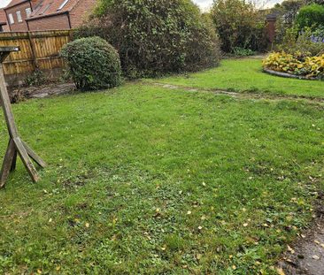 4 bedroom detached house to rent - Photo 5