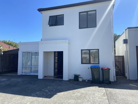 Modern Townhouse 3 bedrooms - Photo 4