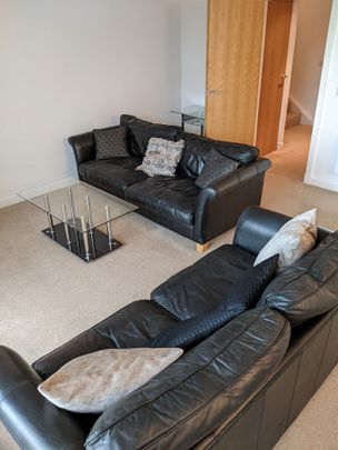 2 Bed Flat, River Crescent, NG2 - Photo 1