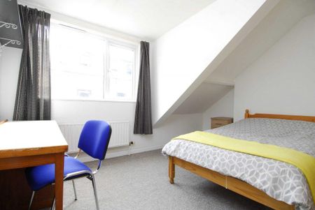 3 bedroom house share to rent - Photo 2