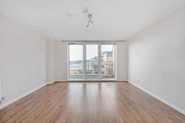 Greenfell Mansions, Deptford, SE8, London - Photo 1