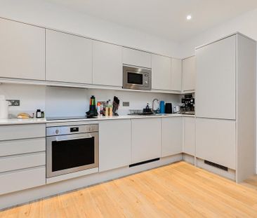 2 bedroom apartment to rent - Photo 6
