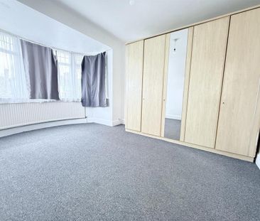 3 bedroom semi-detached house to rent - Photo 5
