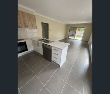 77 Golden Wattle Drive, Mount Duneed, Vic 3217 - Photo 2