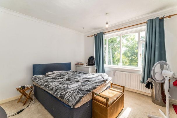 4 bedroom house to rent - Photo 1