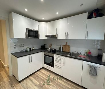 Location Appartement 3 pièces 68m² ROANNE 42300 - Photo 3