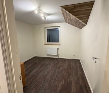 Tegelbruksgatan, Hyllinge - Foto 1