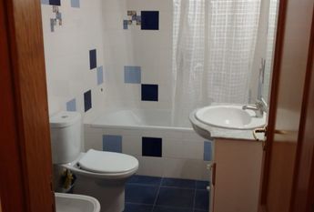 Apartamento T0+1 junto ao Centro Comercial Glicínias
