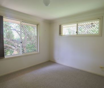 3 BEDROOM HOME WITH RURAL VIEWS - Photo 4