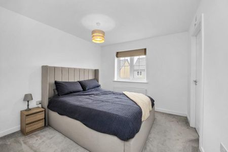 3 bedroom detached house to rent - Photo 5