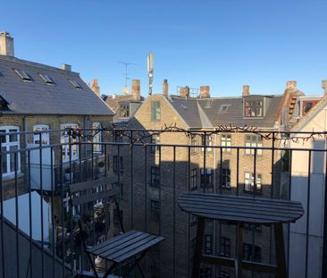 Lækker penthouse lejlighed med altan | København K - Photo 3