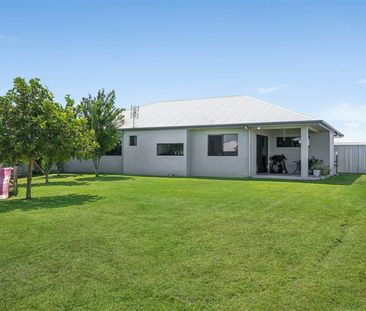 MODERN 4 BEDROOM HOME IN BOHLE PLAINS + MEDIA ROOM + CORNER BLOCK! - Photo 6