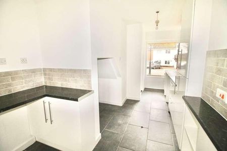 Weirfield Road, Exeter, EX2 - Photo 5