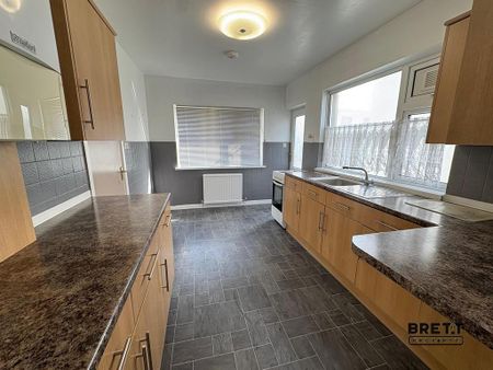 3 bedroom bungalow to rent - Photo 3