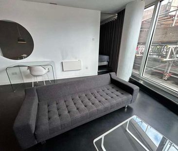 Rotunda, New Street, B2 - Photo 1