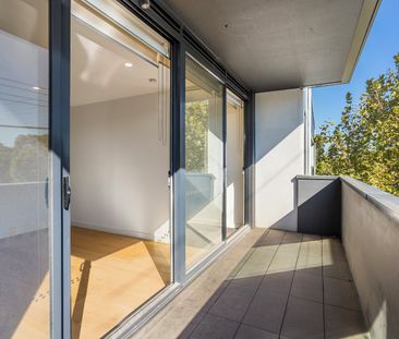 Register to Inspect / Contemporary 1-Bedroom Apartment with Secure ... - Photo 2