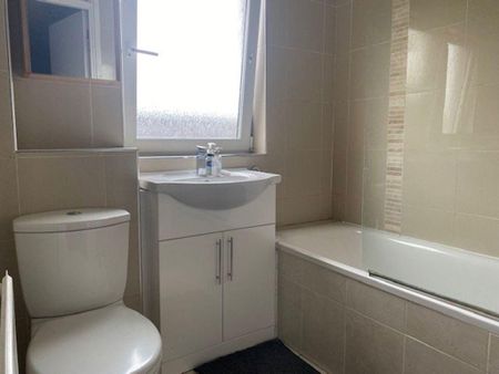 3 bedroom house to rent - Photo 2