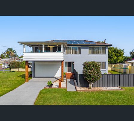 10 Alexandra Street, Umina Beach, NSW 2257 - Photo 1