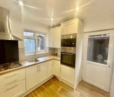 Elizabeth Close, Hucknall, NG156HG, Property for rent - Photo 1