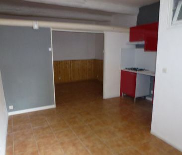 Location Appartement 1 pièce 26m² - Photo 3