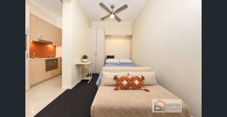 NEW YORK STYLE STUDIO IN THE CBD - Photo 2