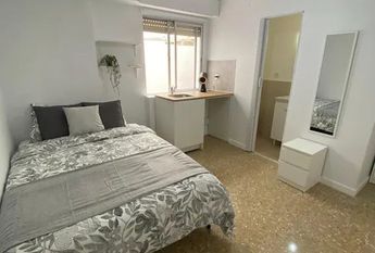 Carrer Joan Lluis Vives, Manises, Valencian Community 46940