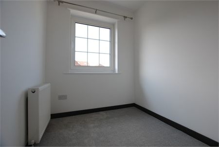 North Road, kent, London - Photo 4