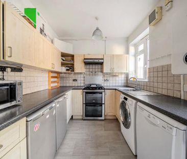 3 bedroom terraced house to rent - Photo 6