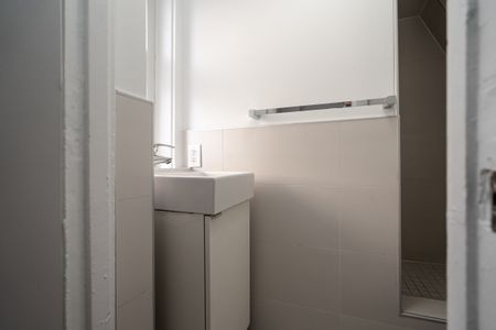 160 Huron Street - Photo 4