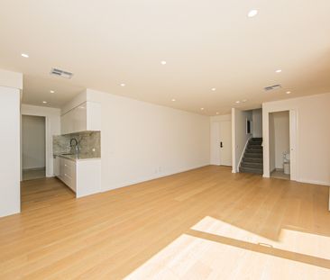 Comfortable & Convenient Living in a Prime Location - Photo 5