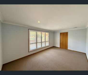 26 Eurabbie Avenue, Warabrook, NSW 2304 - Photo 5