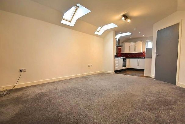 2 Bedroom Apartment Available Arranging tenancy - Photo 1