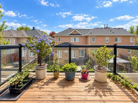 For Lease - 58 Pageant Avenue, Vaughan, Ontario - Photo 3