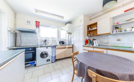 4 bedroom apartment to rent - Photo 3