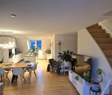 APPARTEMENT 31/2 PIÈCES À ZURICH - DISTRICT 4, MEUBLÉ, TEMPORAIRE - Foto 2