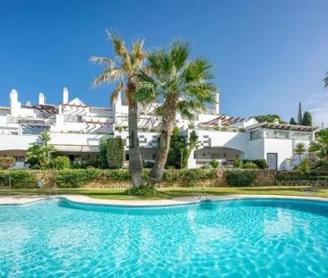 Alquiler de piso en Los Naranjos - Photo 2