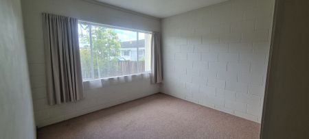 Two-bedroom unit available for rent in a prime location - Photo 3
