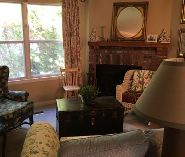 For Lease - 13 Portneuf Court, Toronto, Ontario - Photo 2