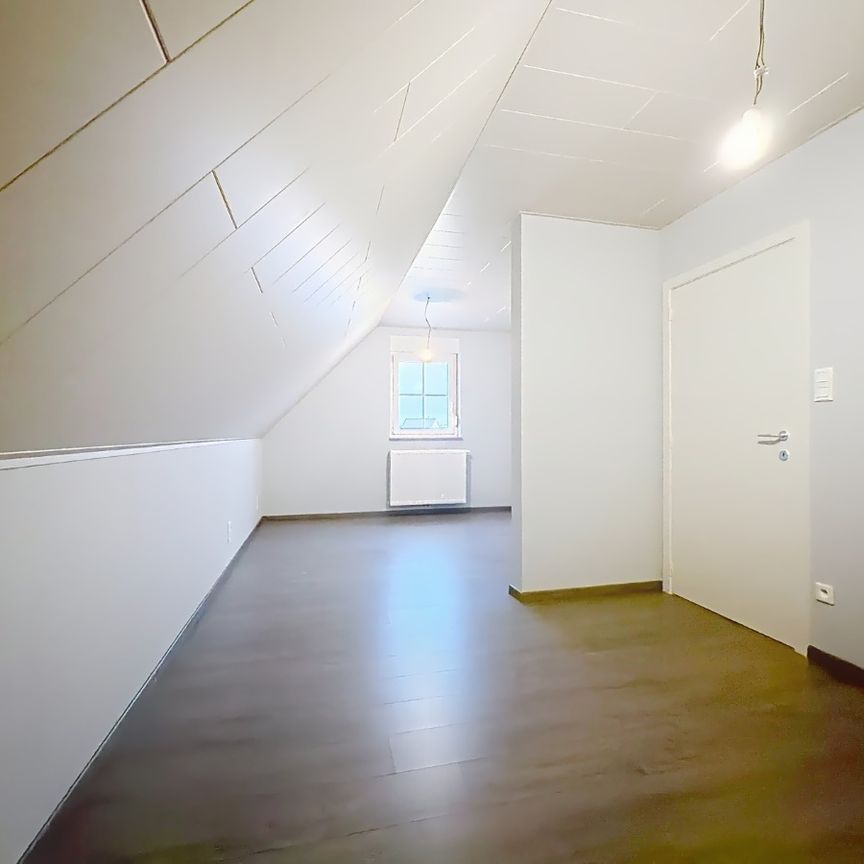 Verrassend ruime woning met 3 slaapkamers te Bree - Foto 1