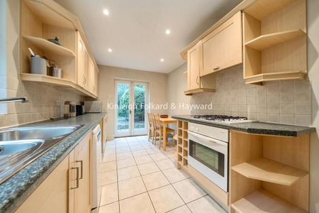 3 bedroom terraced house to rent - Photo 3